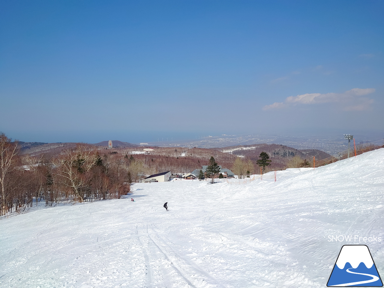 サッポロテイネ｜今シーズンの平日営業は、3/31（金）まで。静かで穏やかな春山を滑りましょう！